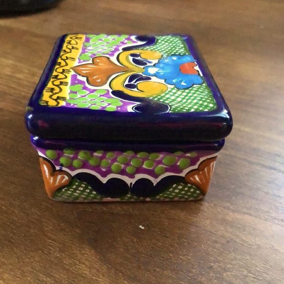 Ceramic Talavera Box - Picture 5 of 6